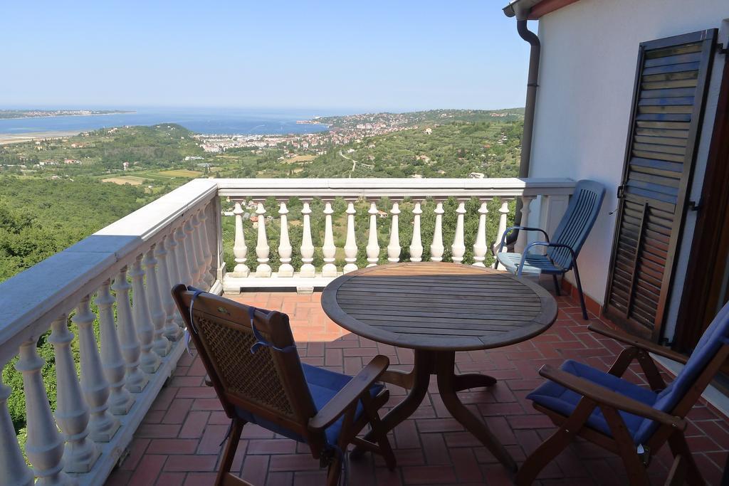 Apartments Rosemary Луция Экстерьер фото