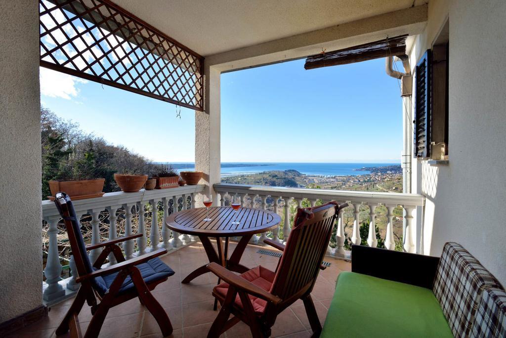 Apartments Rosemary Луция Экстерьер фото