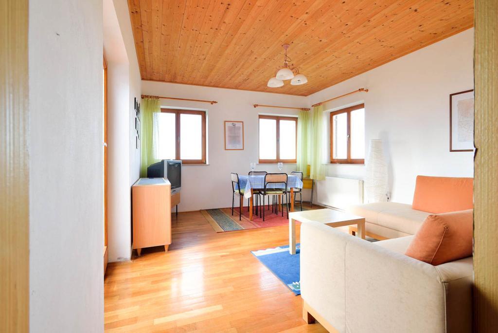 Apartments Rosemary Луция Экстерьер фото